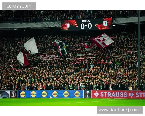 欧联杯精彩对决里尔迎战米兰双方争夺晋级名额的关键战役